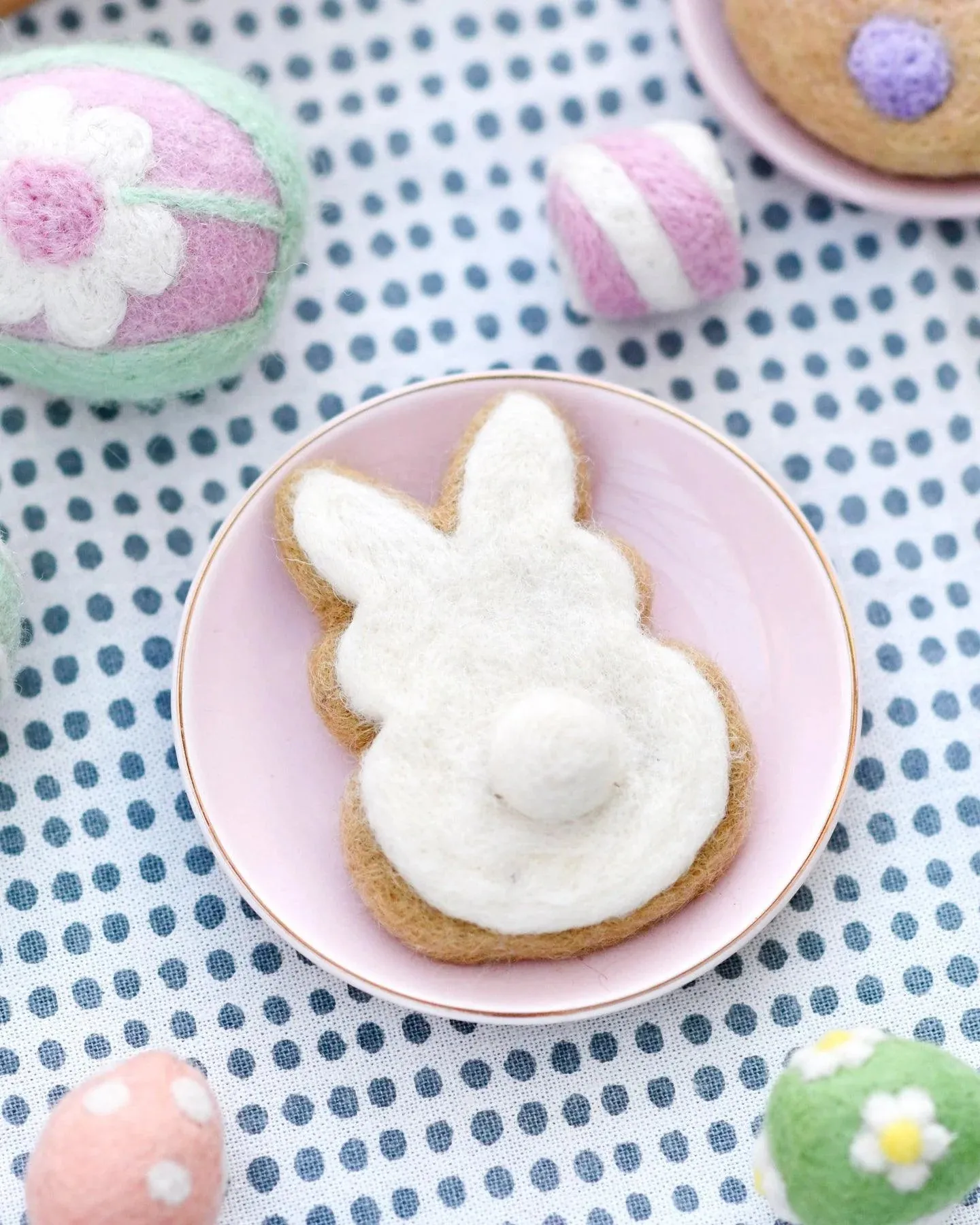 Bunny Cookie - White Felt Play Food